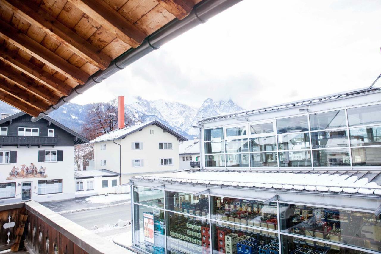 Ferienhaus Butterfly Garmisch-Partenkirchen Exterior photo
